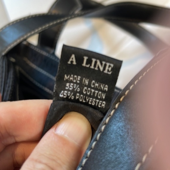A Line women’s black handle pocket book - Picture 11 of 11